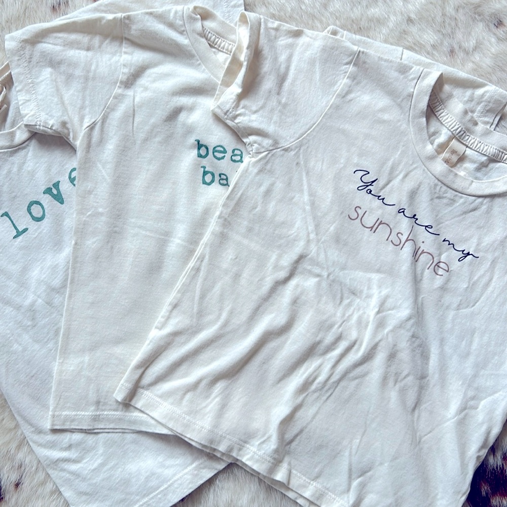 3 Tenth & Pine T-shirts